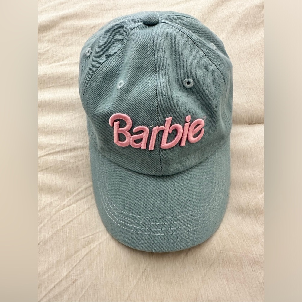 Barbie Cap